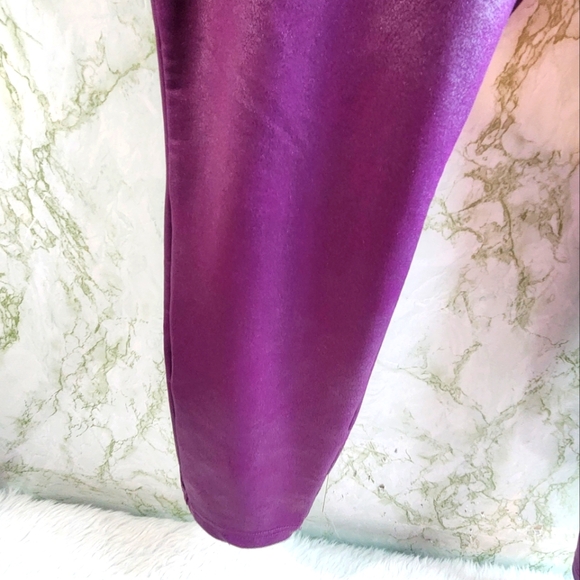 LUXE by LuLaRoe Purple Leggings - Picture 6 of 14